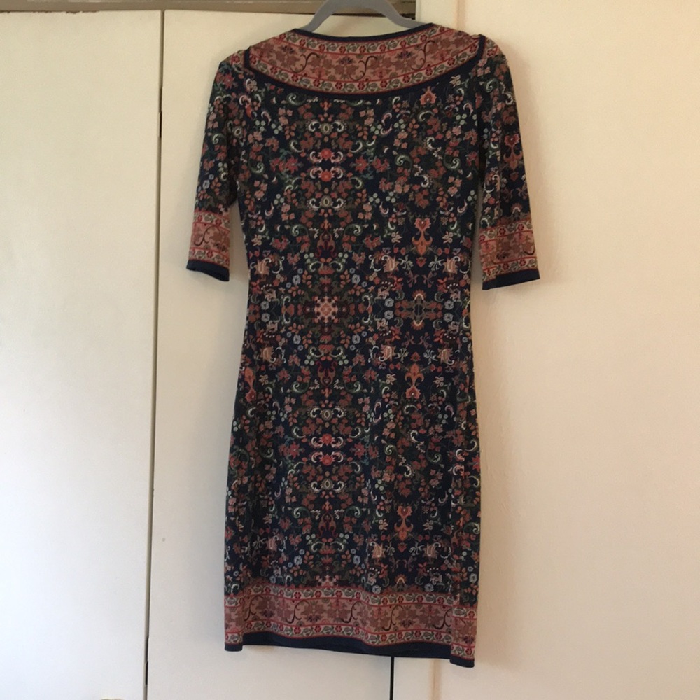 Formal Dress - Picture 2 of 4